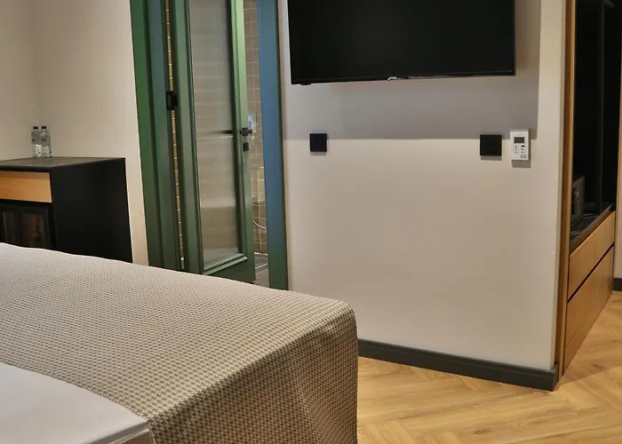 In The Middle Hotel Antália