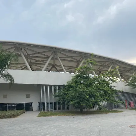 Szálloda In The Middle