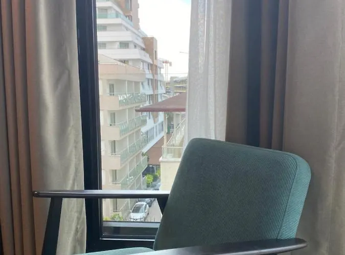 In The Middle Hotel
