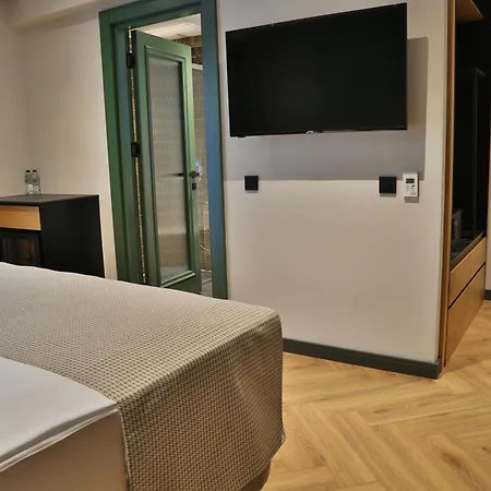 In The Middle ホテル アンタルヤ