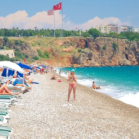 In The Middle ホテル 3*