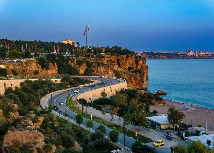 Hotel In The Middle Antalya