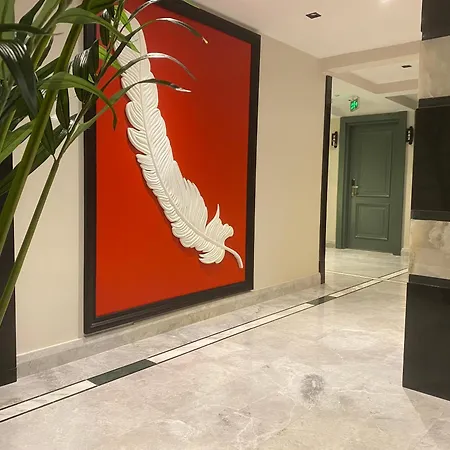 Hotel In The Middle Antalya