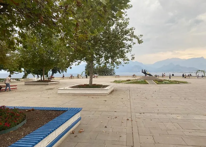 In The Middle 3* Antalya